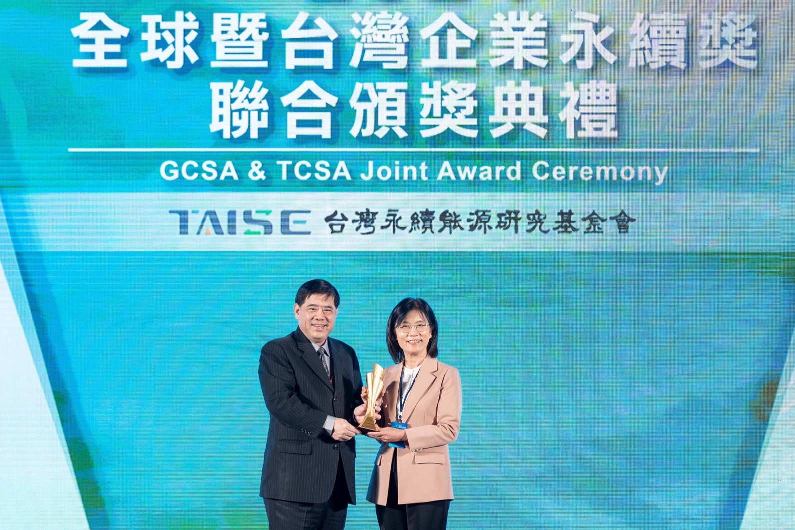 非凡娛樂深耕永續經營、致力落實ESG作為，榮獲台灣企業永續獎及全球企業永續獎6項大獎